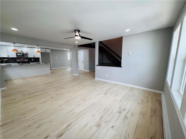 37 Jones, Lansford Boro, PA 18232