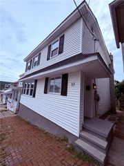 37 Jones, Lansford Boro, PA 18232