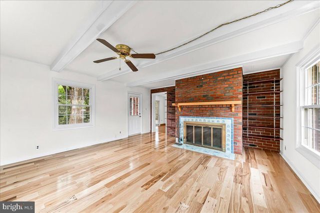 5 CROWN CT, Wilmington, DE 19810