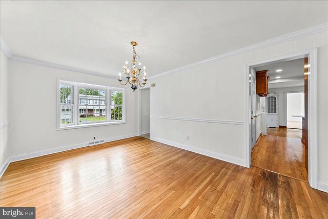 5 CROWN CT, Wilmington, DE 19810
