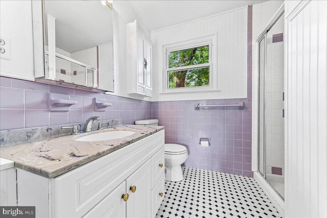 5 CROWN CT, Wilmington, DE 19810
