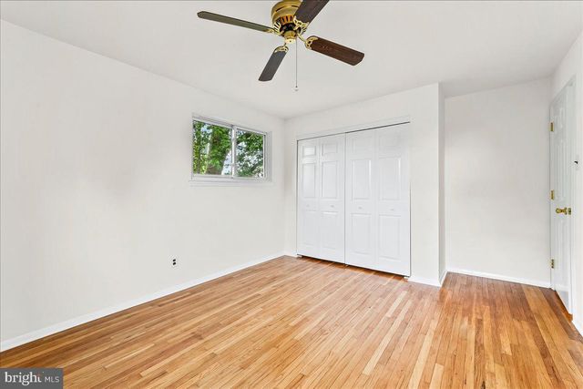 5 CROWN CT, Wilmington, DE 19810