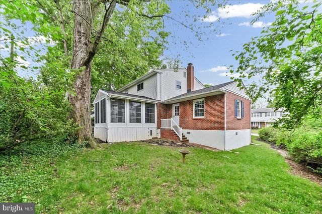 5 CROWN CT, Wilmington, DE 19810