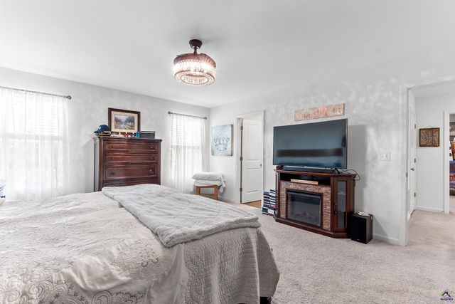 421 Resting Fawn Pl, Macon, GA 31216