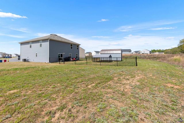 421 Resting Fawn Pl, Macon, GA 31216