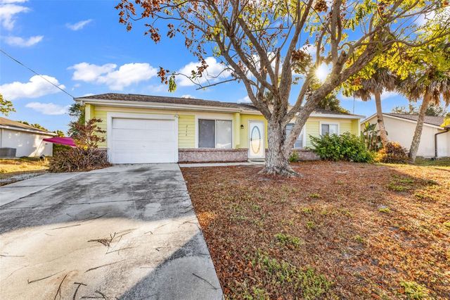 2174 TAUNT STREET, Port Charlotte, FL 33948