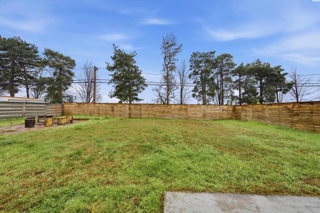 357 Cottonwood Dr, Richland, WA 99352