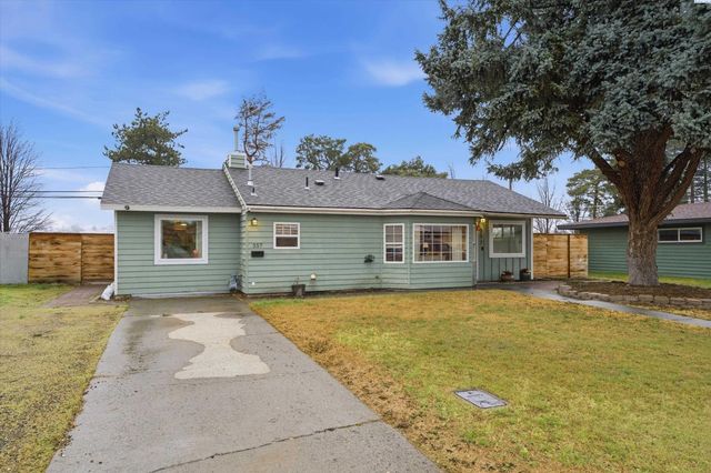 357 Cottonwood Dr, Richland, WA 99352