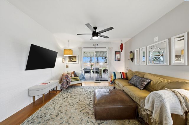 357 Cottonwood Dr, Richland, WA 99352