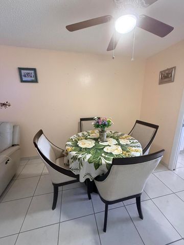 2737 E Emory Dr Drive E C, West Palm Beach, FL 33415