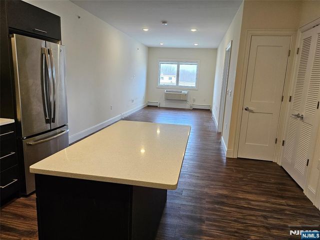 113 Union Street 301, Palisades Park, NJ 07650