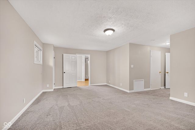 10207 Carrollton Avenue, Carmel, IN 46280