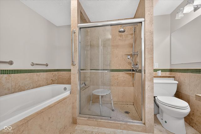 10207 Carrollton Avenue, Carmel, IN 46280