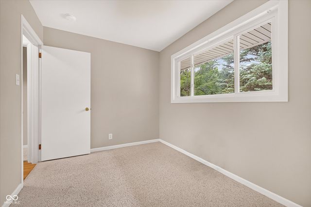 10207 Carrollton Avenue, Carmel, IN 46280