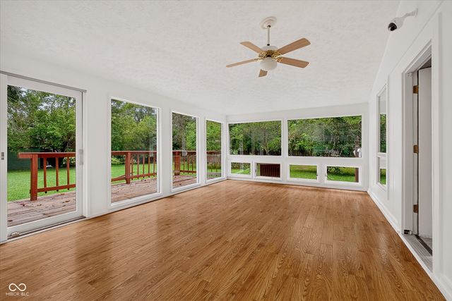 10207 Carrollton Avenue, Carmel, IN 46280
