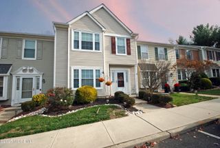 19 Haverford Court 4, Freehold, NJ 07728