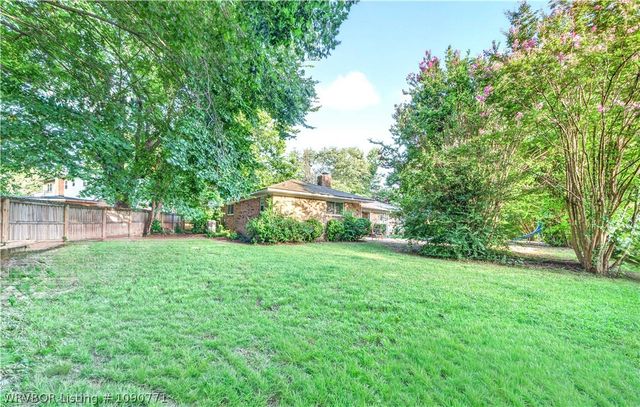 2636 Enid Place, Fort Smith, AR 72901