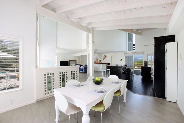 555 Vista Del Mar Drive, Aptos, CA 95003
