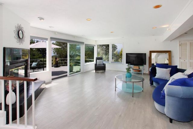 555 Vista Del Mar Drive, Aptos, CA 95003