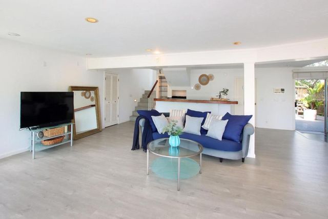 555 Vista Del Mar Drive, Aptos, CA 95003