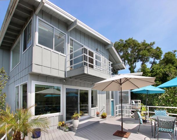 555 Vista Del Mar Drive, Aptos, CA 95003