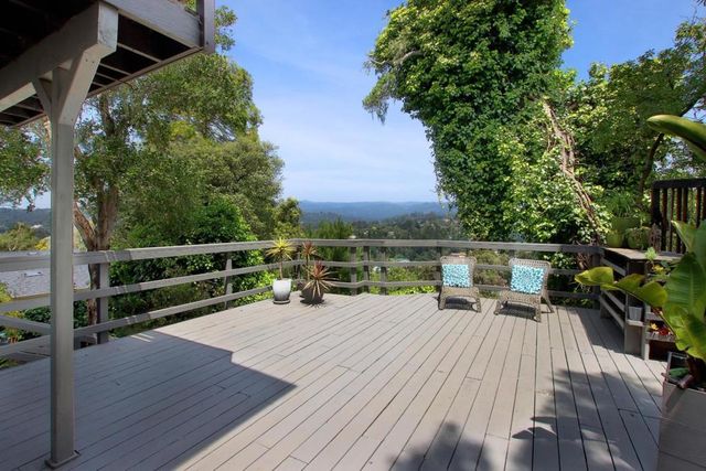 555 Vista Del Mar Drive, Aptos, CA 95003