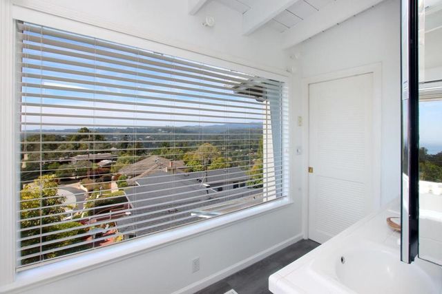 555 Vista Del Mar Drive, Aptos, CA 95003