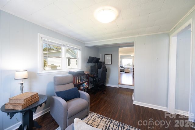 206 Bates Avenue, Cherryville, NC 28021