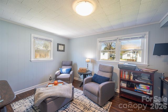 206 Bates Avenue, Cherryville, NC 28021