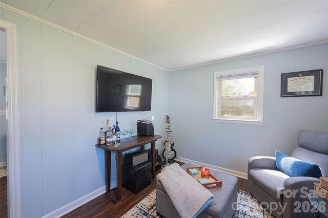 206 Bates Avenue, Cherryville, NC 28021