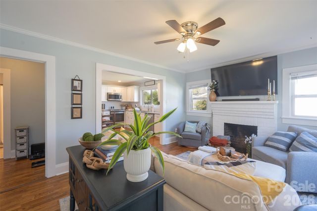 206 Bates Avenue, Cherryville, NC 28021