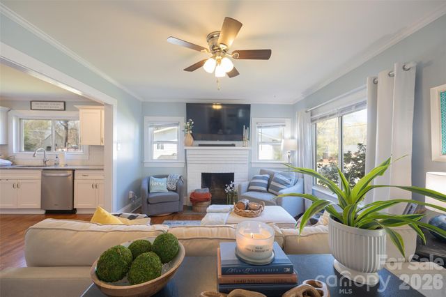 206 Bates Avenue, Cherryville, NC 28021