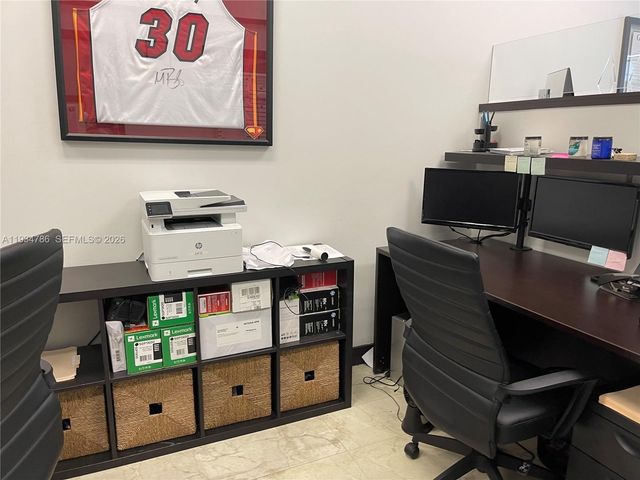 2030 S Douglas Rd 109, Coral Gables, FL 33134