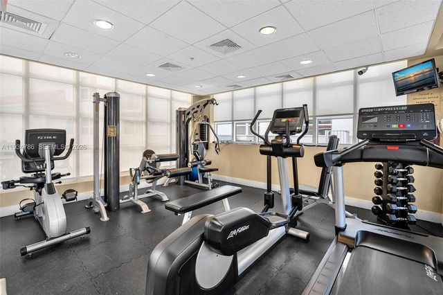 2030 S Douglas Rd 109, Coral Gables, FL 33134