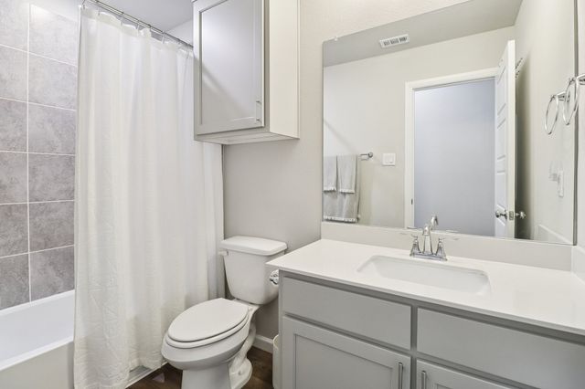 4314 Lombardy Drive, Venus, TX 76084