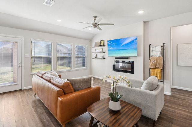 4314 Lombardy Drive, Venus, TX 76084