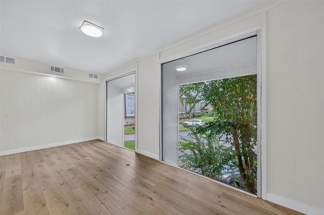 12633 Memorial Drive 216, Houston, TX 77024