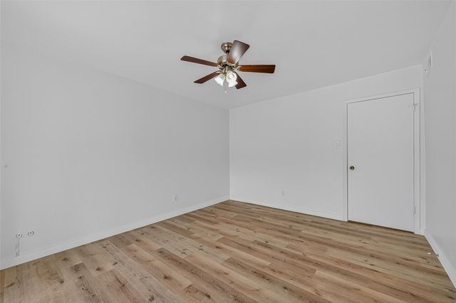 12633 Memorial Drive 216, Houston, TX 77024