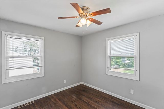 6106 E 147th Terrace, Grandview, MO 64030