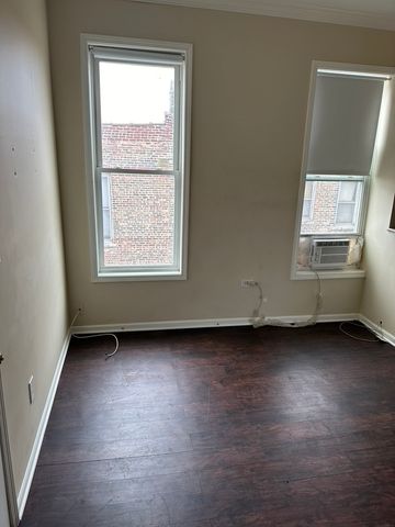 321 W 24th Street 3R, Chicago, IL 60616