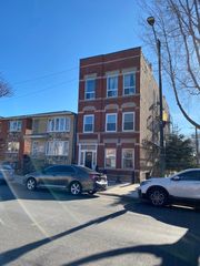 321 W 24th Street 3R, Chicago, IL 60616