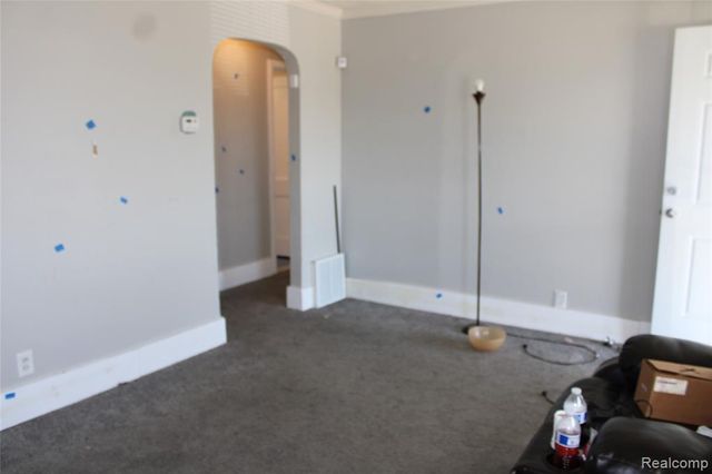 9107 Roselawn Street, Detroit, MI 48204