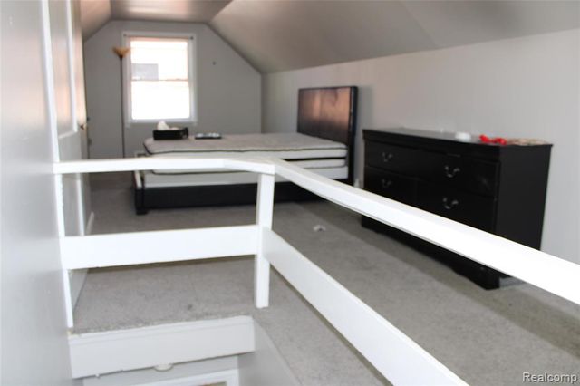 9107 Roselawn Street, Detroit, MI 48204