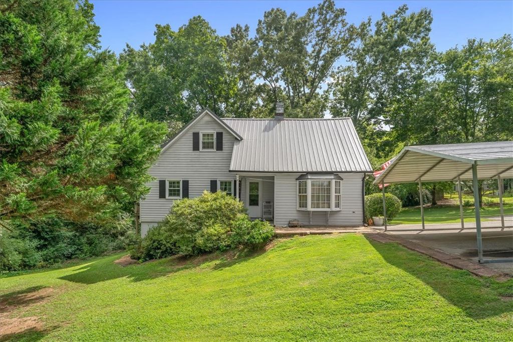 668 Marcengill Road, Westminster, SC 29693