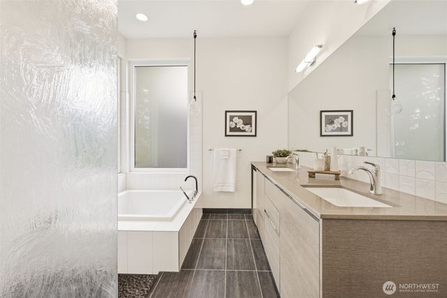 4019 131st Place SE, Bellevue, WA 98006