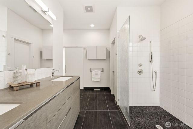 4019 131st Place SE, Bellevue, WA 98006