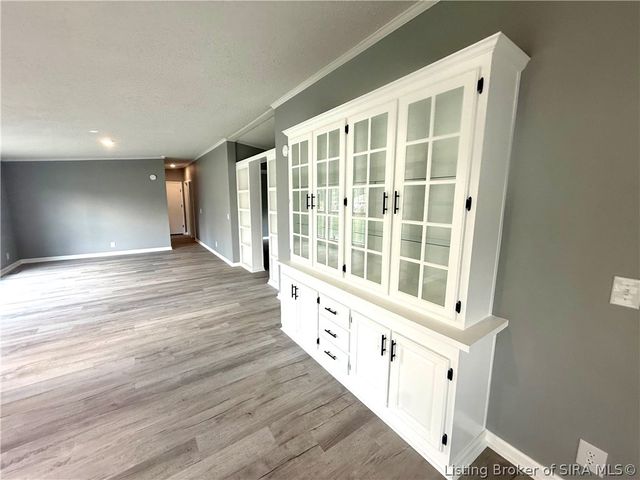 4607 Charlestown Pike, Jeffersonville, IN 47130
