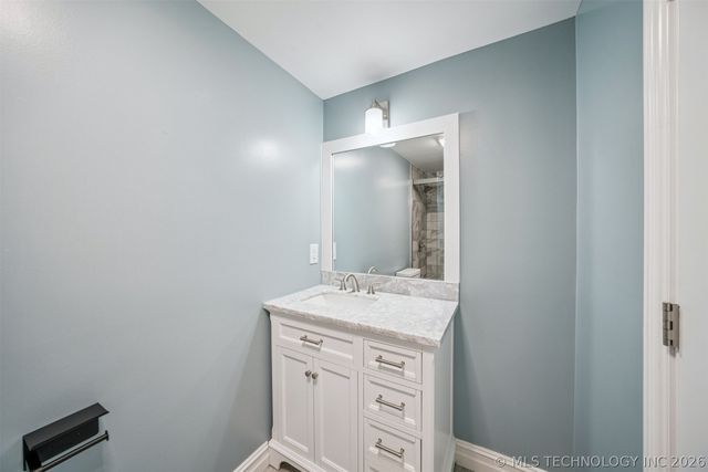 205 W Waco Street, Broken Arrow, OK 74011