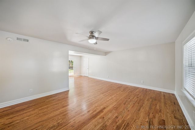 205 W Waco Street, Broken Arrow, OK 74011