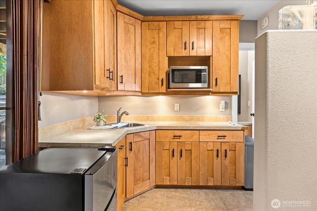 30718 5th Place S, Federal Way, WA 98003